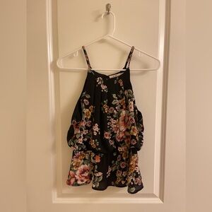 NEW WITH TAGS! Adorable strappy floral peplum top
